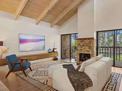18 Mountain Shadows Ln, Monterey, CA, 93940