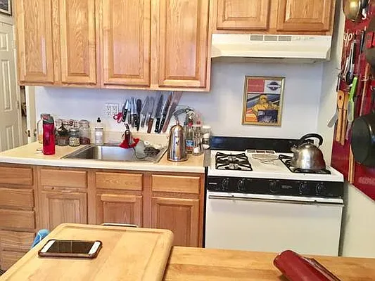 Rented by Axxess Realty Group | media 15