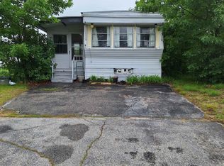 8 Trade Wind Ln, Rochester, NH 03867