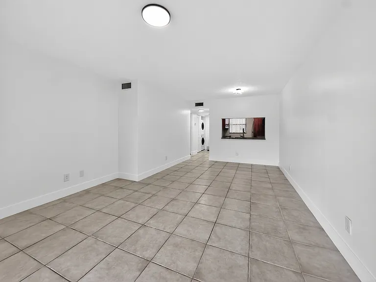 10616 NW 10th St #104 — Photo 12