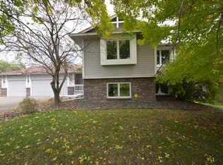 6764 Polaris Ln N, Maple Grove, MN 55311