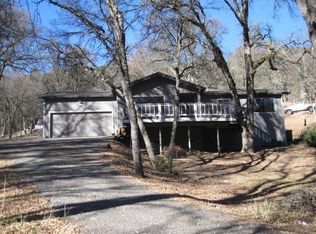 17642 Brewer Rd, Grass Valley, CA 95949