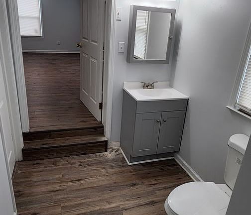 4th image of 405 S Sunset Dr Unit D