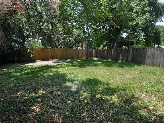 3rd image of 736 Heather Glen Cir