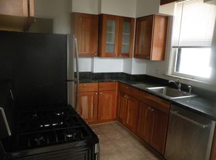 5541 Woodmont St, Pittsburgh, PA