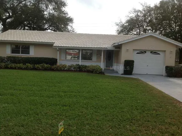 1864 74th Ave N, Saint Petersburg, FL 33702