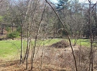 29 Pineswamp Rd, Ipswich, MA 01938