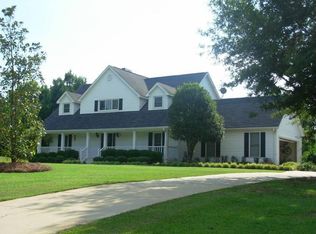 1051 Great Oaks Ln, Watkinsville, GA 30677