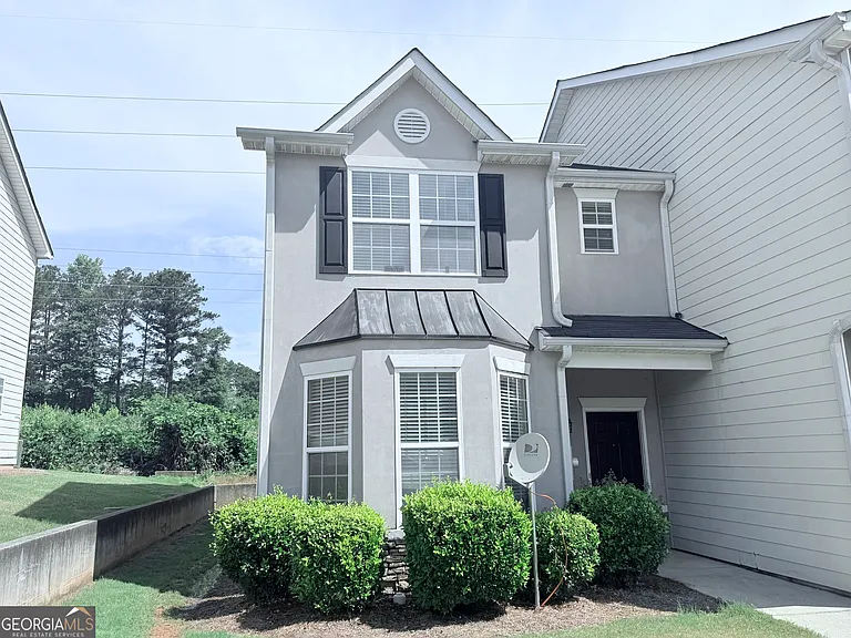 260 Commons Dr — Photo 1