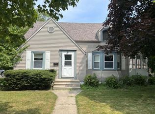525 Garden St, Harbor Beach, MI 48441