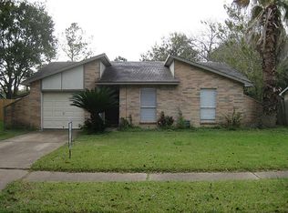 17102 Blue Mist Dr, Sugar Land, TX 77498