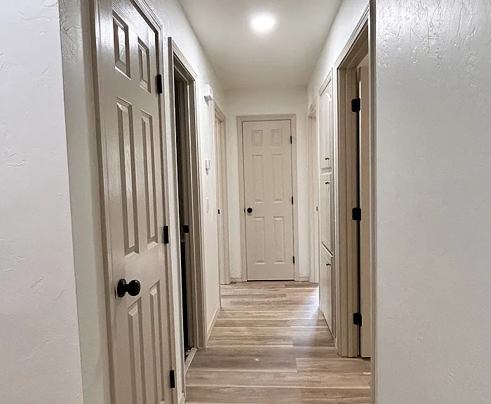 726 Garden Grv — Photo 28