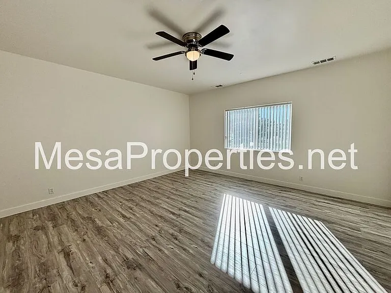 6087 Elsinore Rd — Photo 16