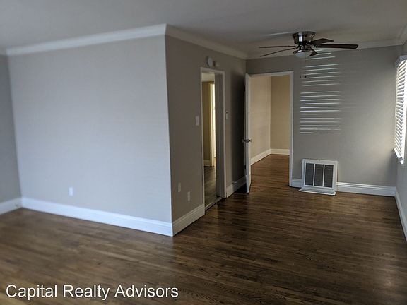 3rd image of 922 E 2nd St #2