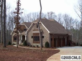 5583 Creole Rd, Lake Wylie, SC 29710