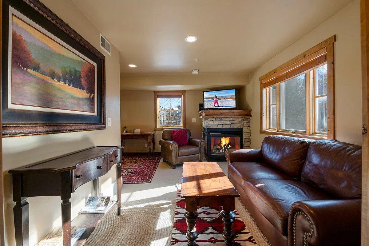 Living room with fireplace