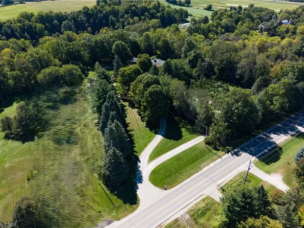 208 Decou Rd, Norfolk County, ON N3Y 4K2