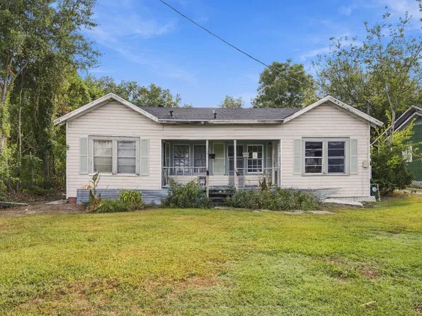 712 Magnolia St, Westlake, LA 70669