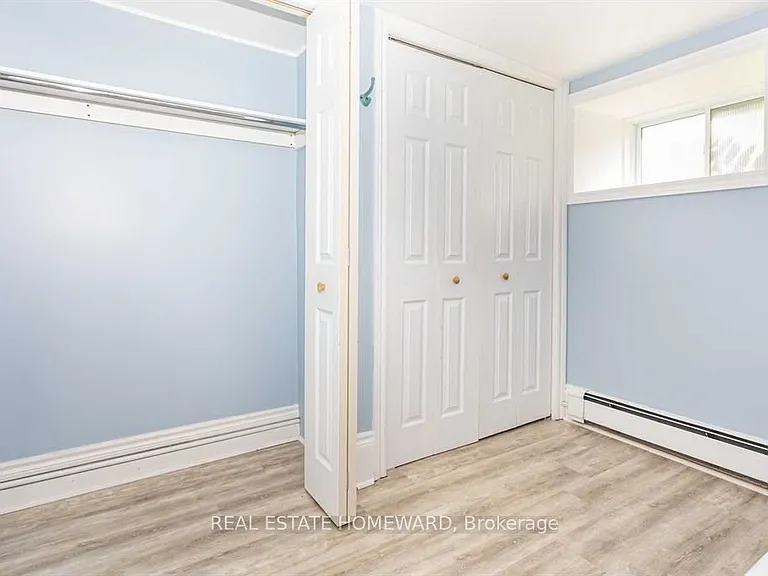 81 Sweetland Ave #LOWER — Photo 10