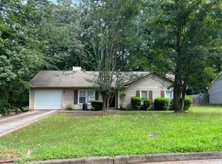 5490 Hedgeflower Ct, Stone Mountain, GA 30088