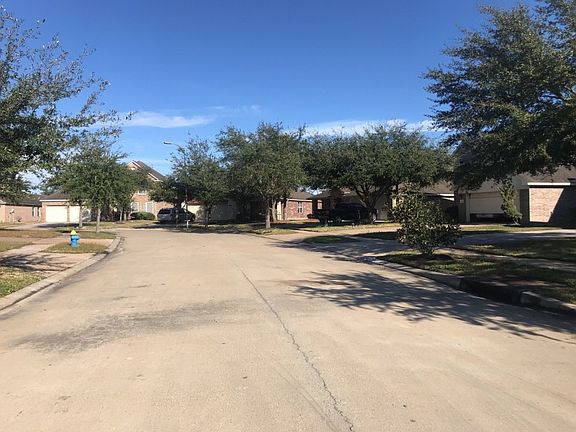 4th image of 20118 E Lakebridge Ln