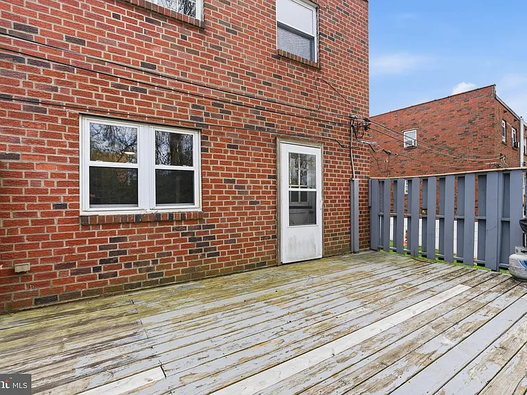 3953 Lankenau Ave #B — Photo 13