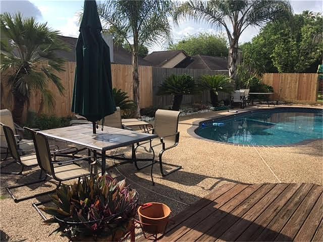 1st image of 5502 Cunningham Dr