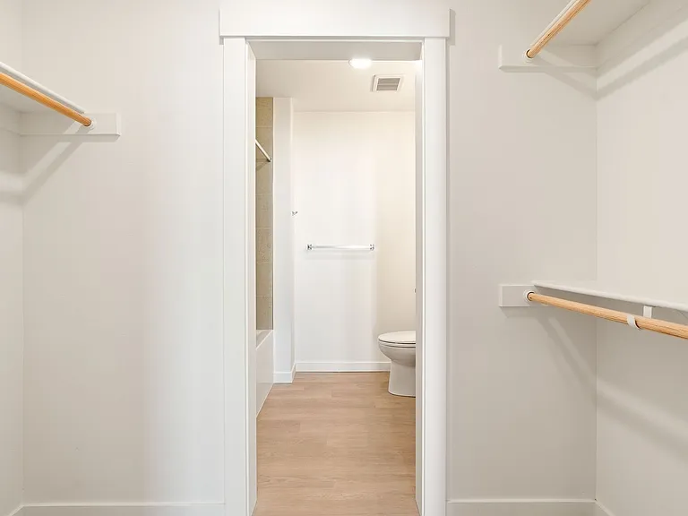 2508 SE 32nd Ave — Photo 57