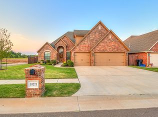 10221 SW 25th St, Yukon, OK 73099