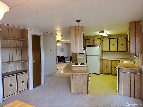2nd image of 1313 Harrison Ave #202-TRAILE