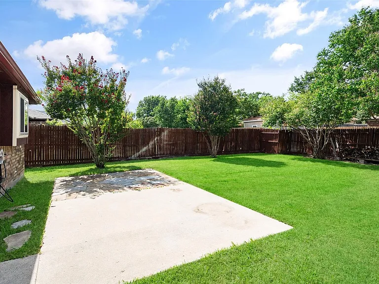 1533 Springaire Ln — Photo 15