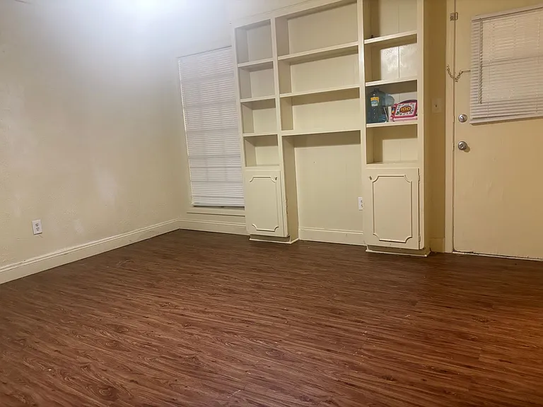951 Metairie Rd — Photo 6