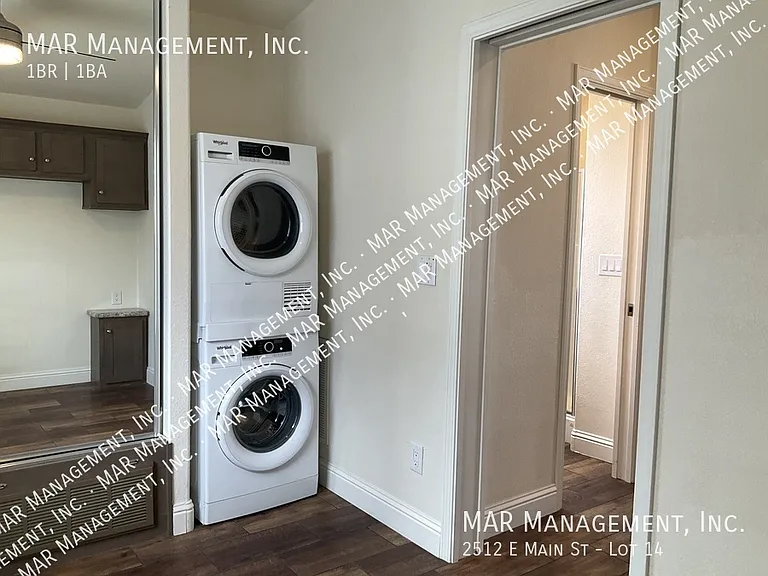 2512 E Main St #14 — Photo 4