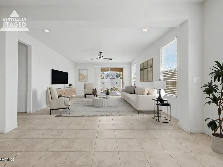 8954 W San Juan Ave — Photo 8