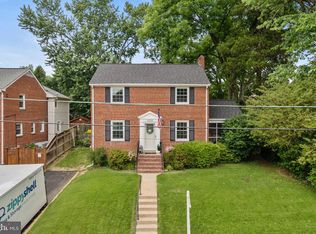 6535 28th St N, Arlington, VA 22213