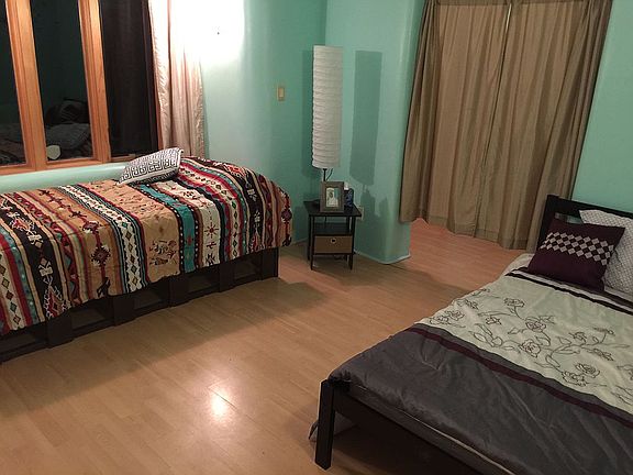 3rd image of 1530 Bishops Lodge Rd