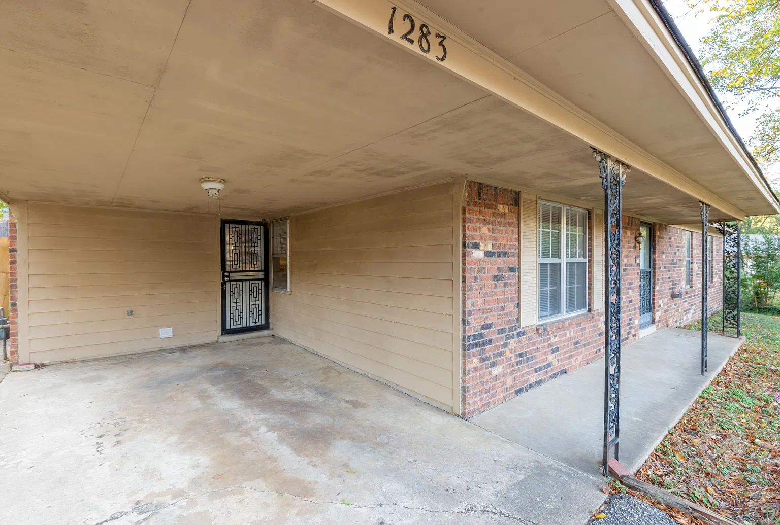 3 bed, 1389 sqft, $1,600 — Photo 3