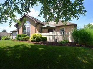 102 Cambridge Ct, Oakmont, PA 15049