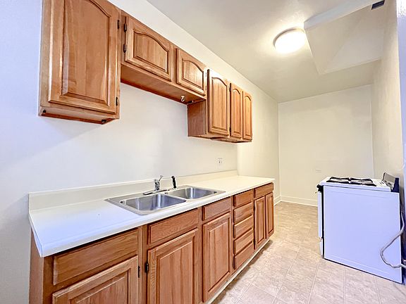 5th image of 3301 Motor Ave #7