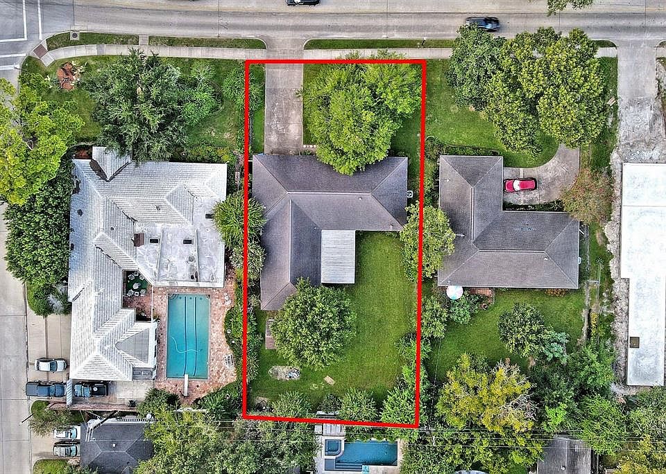 1st image of 8717 Westview Dr