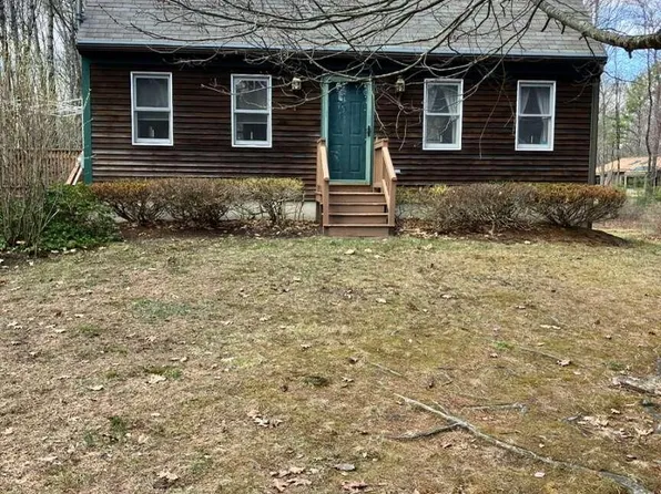 1070 Coles Hill Road, Wells, ME 04090