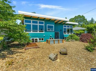 1939 Eola Dr NW, Salem, OR