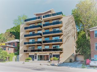 640 Davenport Rd #106, Toronto, ON M5R1K9