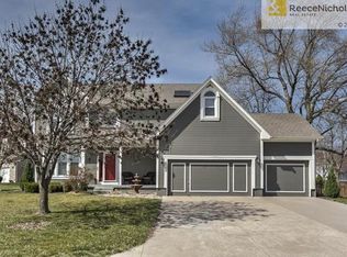 4100 SW Laharve Dr, Lees Summit, MO 64082
