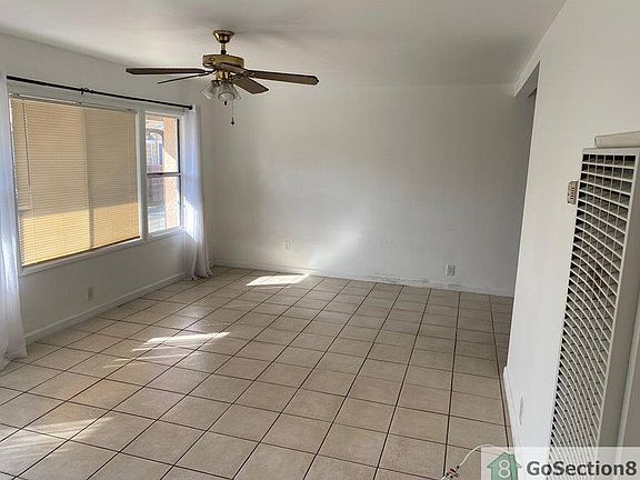 2nd image of 6924 Emil Ave