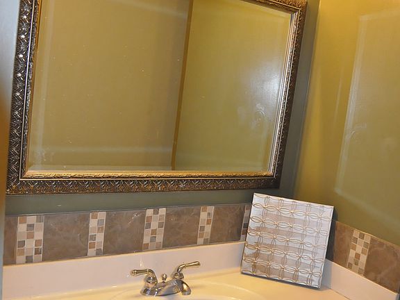 3rd image of 173 Woodfield Cir