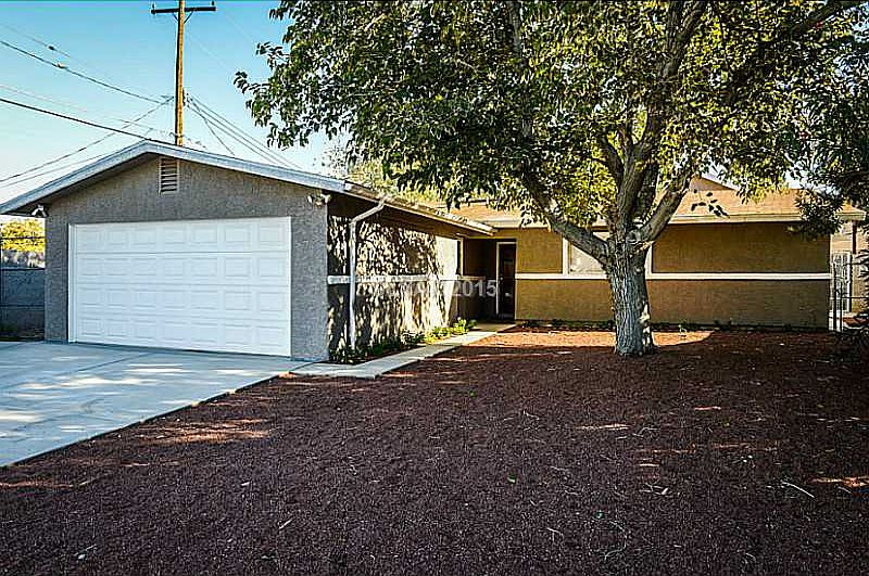 1st image of 4131 Parkwood Cir