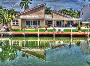 1000 Washington St, Hollywood, FL 33019