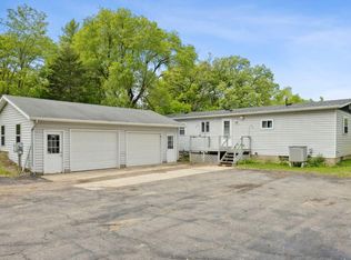 11132 County Road 9 NE, Spicer, MN 56288