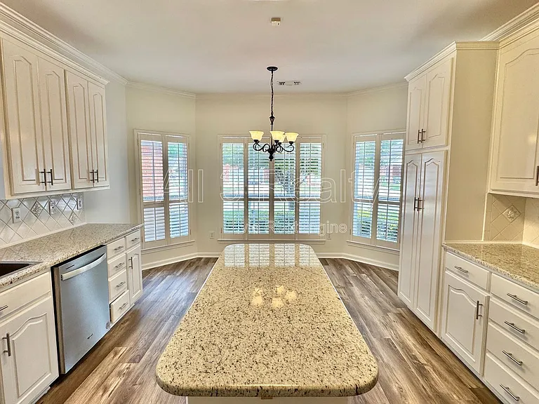 113 River Chase Ct — Photo 13